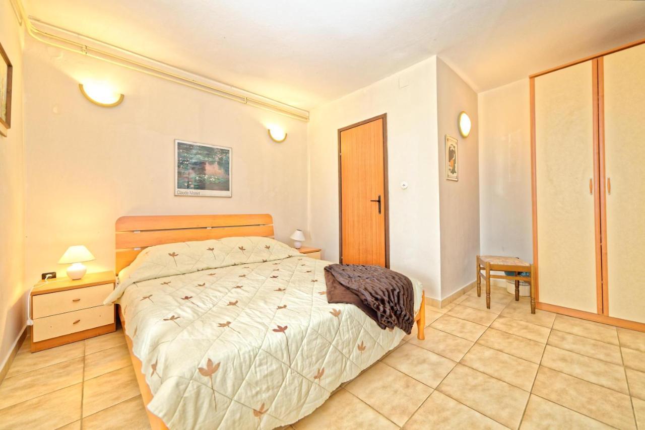 Guest House Jolanda Medulin Exterior foto