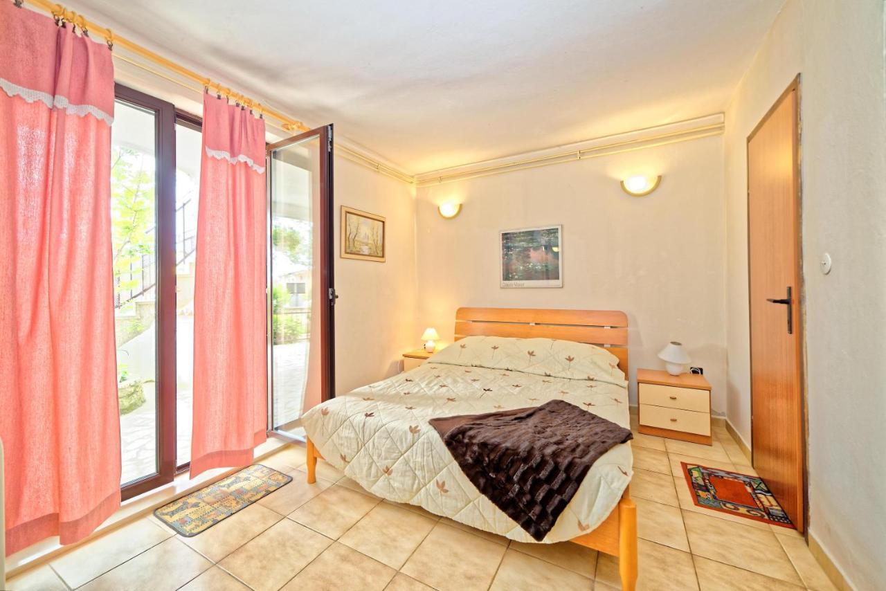 Guest House Jolanda Medulin Exterior foto